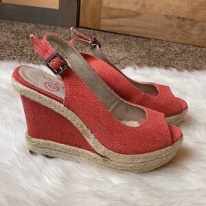 Big Buddha peeptoe wedge heel espadrille sandals Size 7.5